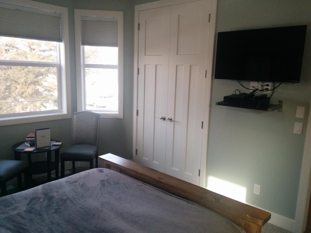 Novel Bed And Breakfast YYC 외부 사진